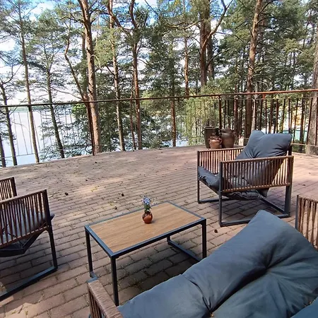 아파트 Ocypello *